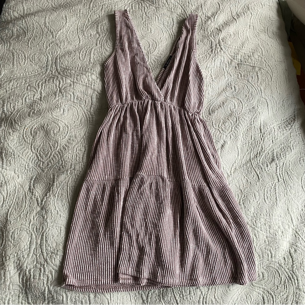 Light Taupe Dress Sleeveless Ribbed Layered Striped Stretch V-Neck Sleeveless